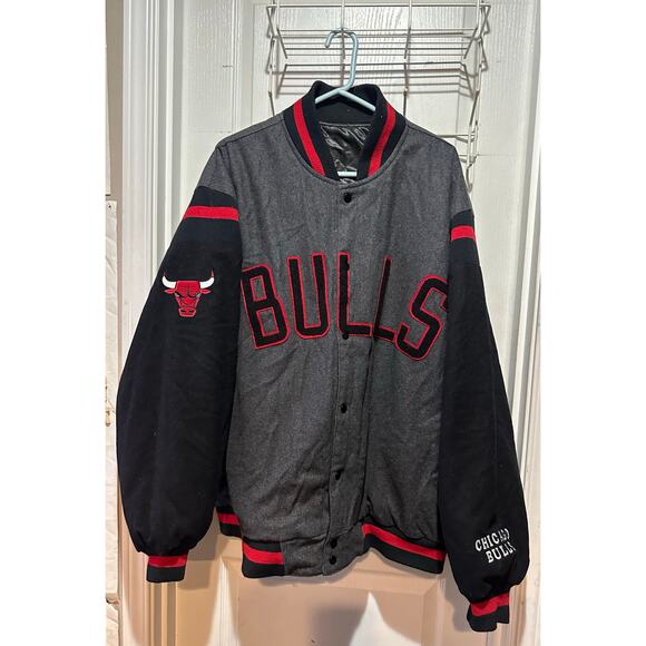 Vintage Y2k NBA G-III Bulls Reversible Jacket 5XL Patches Snap Button Carl Banks - Picture 9 of 10